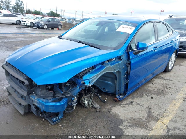 Ford Fusion Hybrid Se 2020 3FA6P0LU5LR170692 Image 2