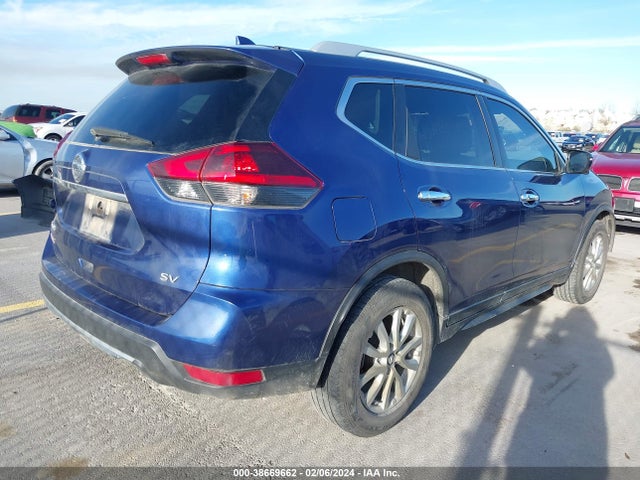 Nissan ROGUE SV 2018 5N1AT2MT9JC729976 Image 4