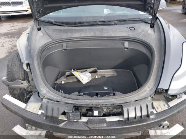 5YJ3E1EB5JF170906 Tesla Model 3 Long Range/performance