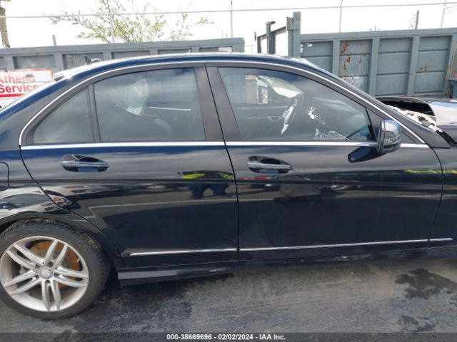 WDDGF4HB4ER303396 Mercedes-Benz C 250 Luxury/sport
