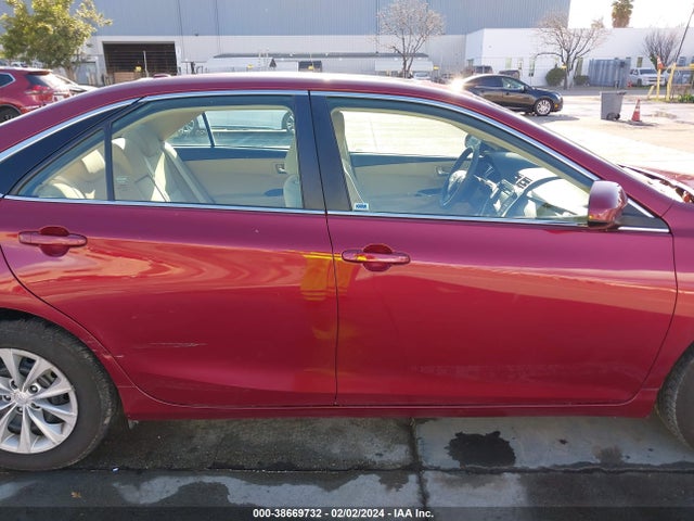 Toyota CAMRY LE 2015 4T1BF1FK1FU901364 Image 29