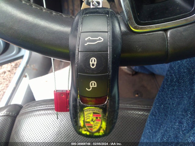 2015 PORSCHE MACAN WP1AB2A53FLB50338 Photo 10