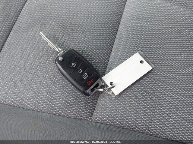 KIA FORTE LX 2018 3KPFK4A71JE195493 Image 11