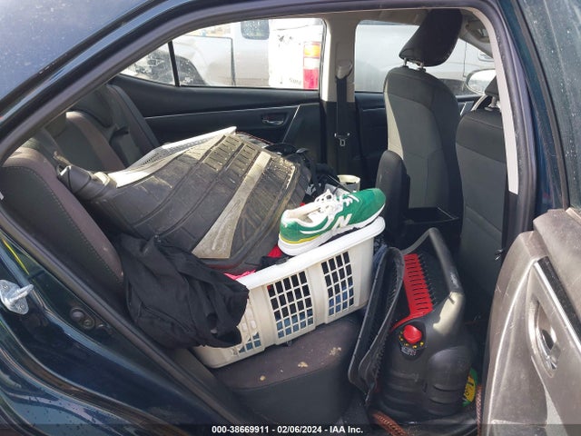 Toyota COROLLA LE 2017 5YFBURHE5HP608230 Image 8
