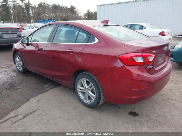 Chevrolet Cruze Lt Auto 2018 1G1BE5SM2J7153066 Image 3