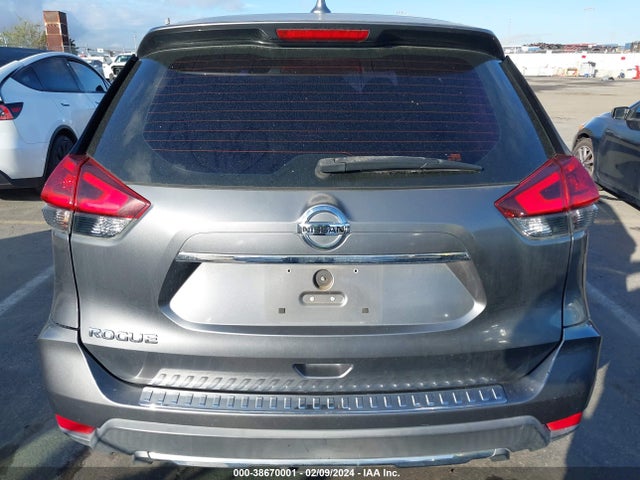 Nissan ROGUE S 2018 KNMAT2MTXJP512367 Image 16