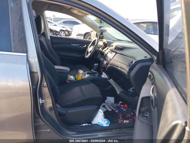 Nissan ROGUE S 2018 KNMAT2MTXJP512367 Image 5