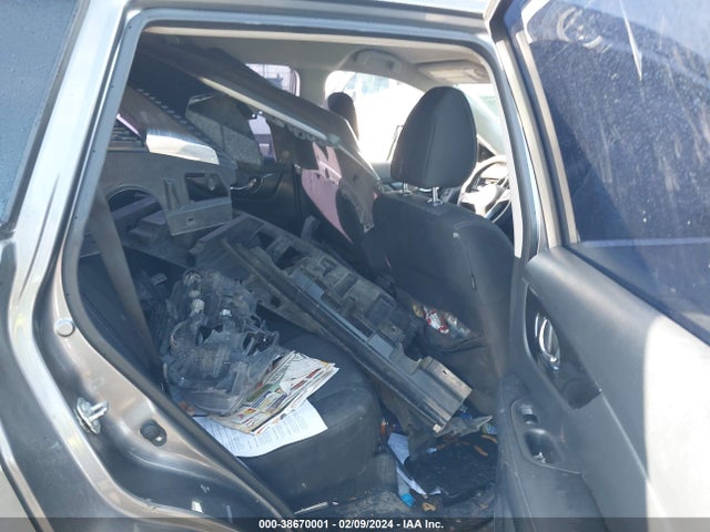Nissan ROGUE S 2018 KNMAT2MTXJP512367 Image 8
