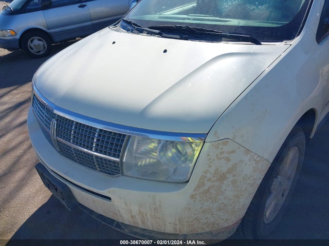 2007 LINCOLN MKX VIN: 2LMDU88C87BJ04599