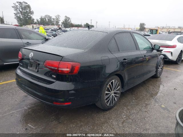3VWD17AJ5GM270182 Volkswagen Jetta 1.8t Sport