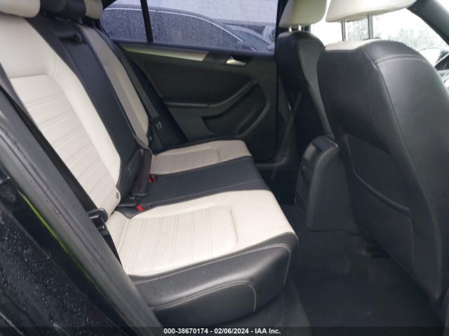 3VWD17AJ5GM270182 Volkswagen Jetta 1.8t Sport