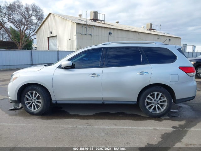 2016 NISSAN PATHFINDER PLATINUM/S/SL/SV VIN: 5N1AR2MMXGC652857