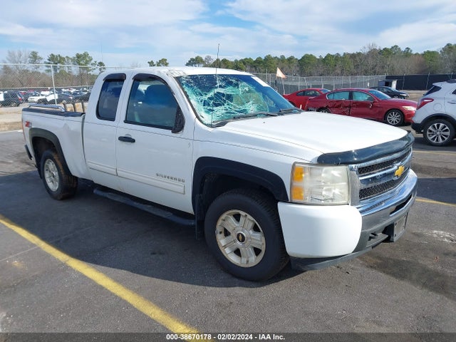 2010 CHEVROLET SILVERADO 1500 LT VIN: 1GCSKSE30AZ281232
