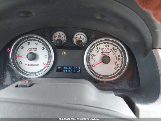 2010 FORD FOCUS SE VIN: 1FAHP3FN5AW219060