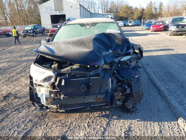 Toyota RAV4 LE 2017 2T3BFREV6HW684169 Image 12