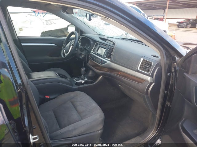 Toyota Highlander Le 2015 5TDZARFH7FS012447 Image 5