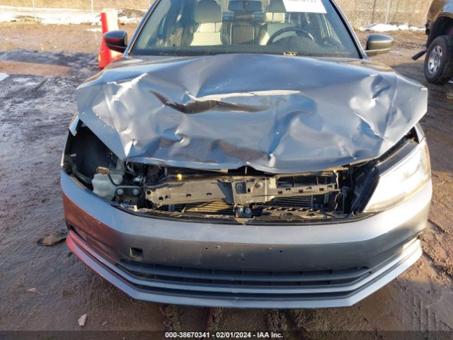 3VWD17AJ0GM411577 Volkswagen Jetta 1.8t Sport