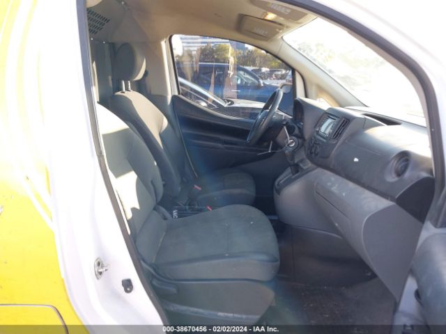3N6CM0KN2JK690156 Nissan NV200 SV