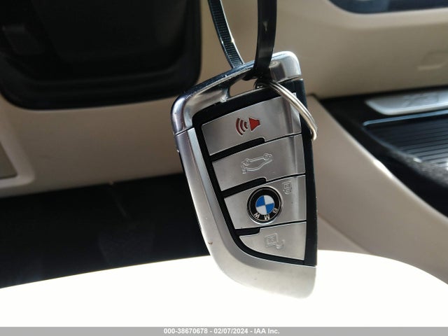 BMW X3 Sdrive30i 2019 5UXTR7C56KLF36649 Image 11