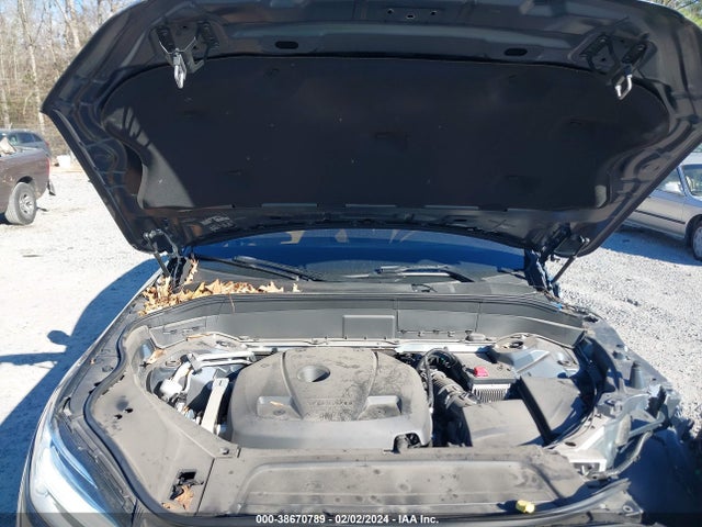 YV4A22PK1K1422435 Volvo Xc90 T6 Momentum