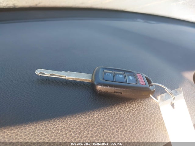38670869 :رقم المزاد ، 1HGCR2F5XEA198557 vin ، 2014 Honda Accord Sport مزاد بيع