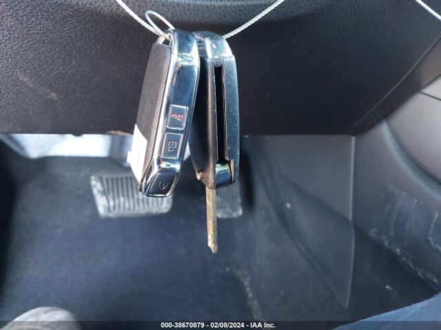 KNDEPCAA7N7319419 KIA Seltos Lx