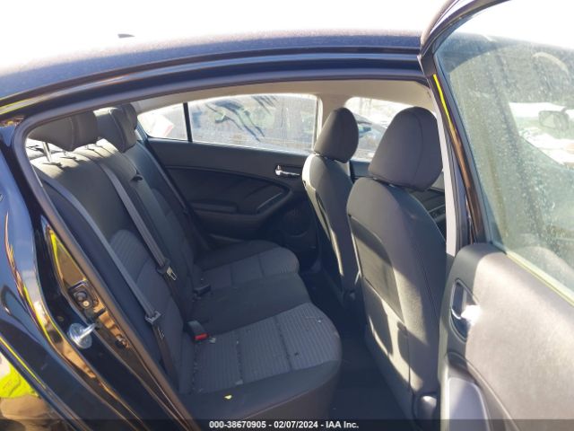 KNAFX4A67G5570569 KIA FORTE LX