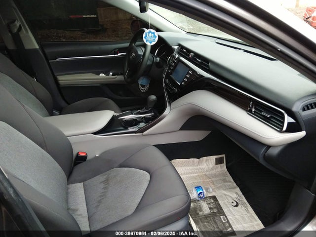 Toyota CAMRY LE 2019 4T1B11HK3KU679545 Image 5