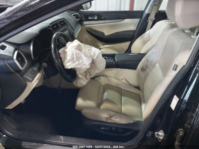 1N4AA6AP0JC378356 Nissan Maxima 3.5 Sv