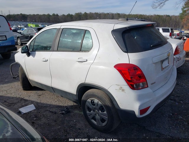 Chevrolet TRAX LS 2017 3GNCJKSBXHL159568 Image 3