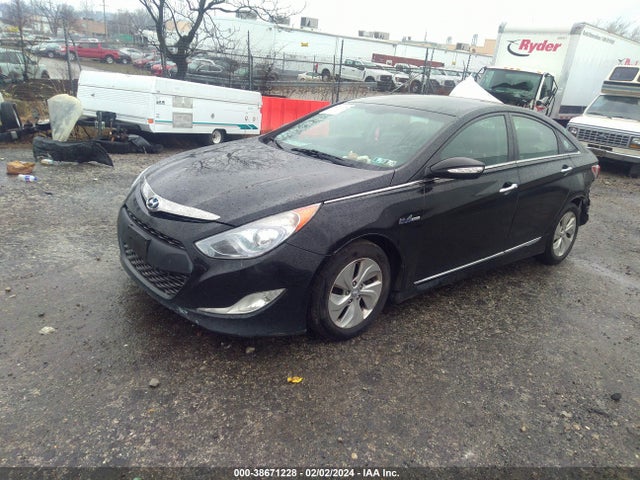 Hyundai SONATA HYBRID 2014 KMHEC4A43EA115257 Image 2