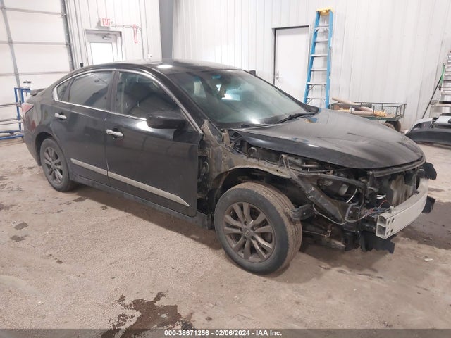 Nissan Altima 2.5 S 2015 1N4AL3AP8FN920842 zdjęcie główne