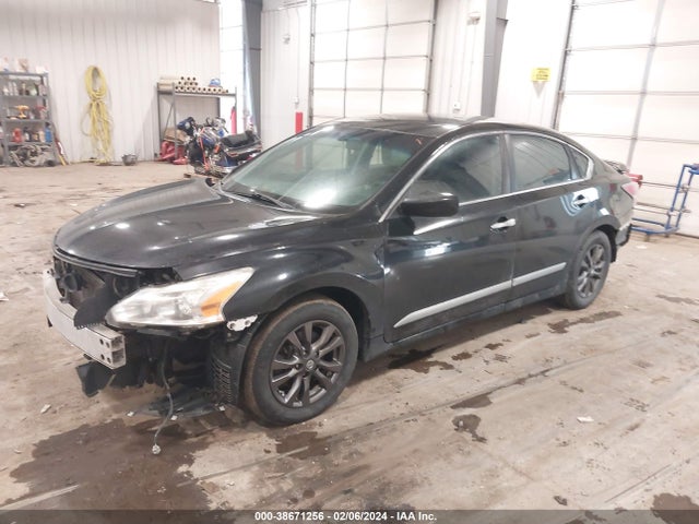 Nissan Altima 2.5 S 2015 1N4AL3AP8FN920842 Image 2