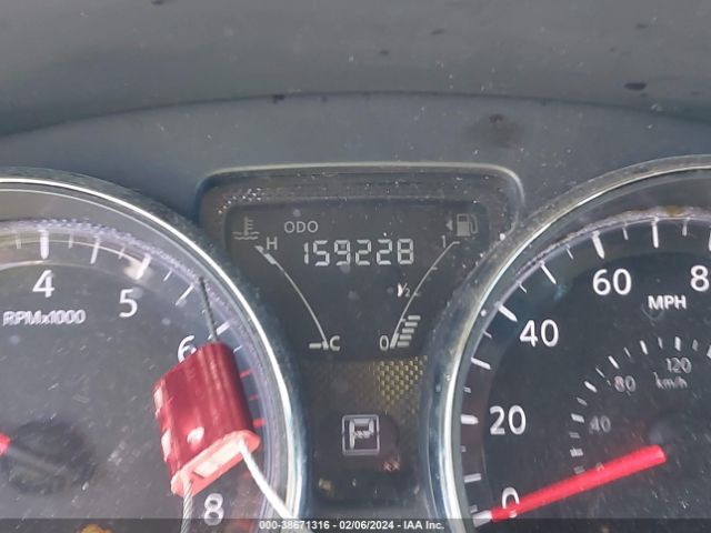 3N1CN7AP4HL851867 Nissan Versa 1.6 Sv