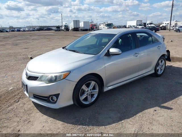 2014 TOYOTA CAMRY SE VIN: 4T1BF1FK2EU342504