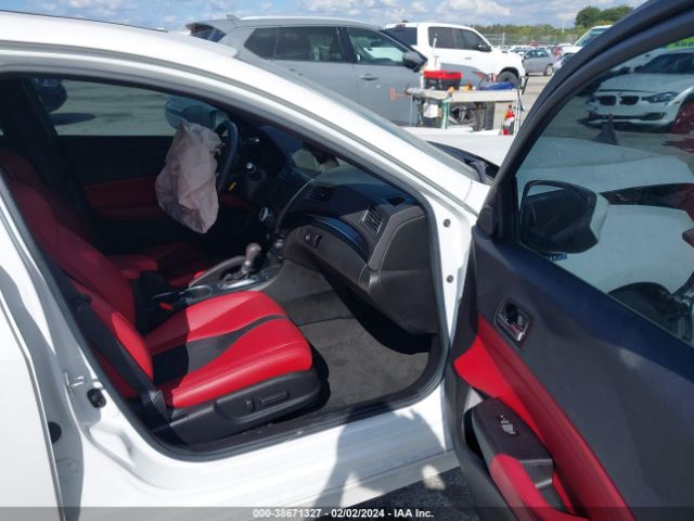 19UDE2F85NA006617 Acura Ilx Premium   A-spec Packages/technology   A-spec Packages