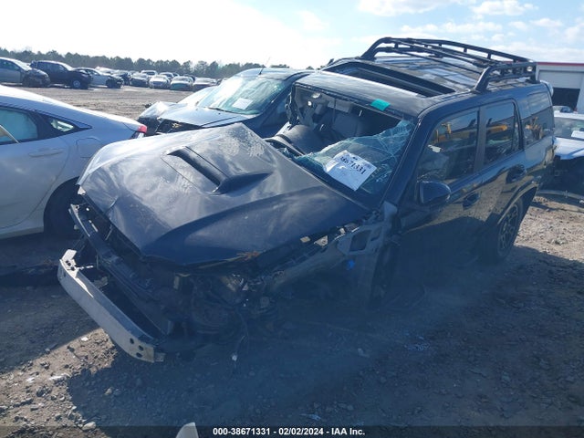 Toyota 4runner Sr5 Premium 2018 JTEBU5JR9J5502237 Image 2
