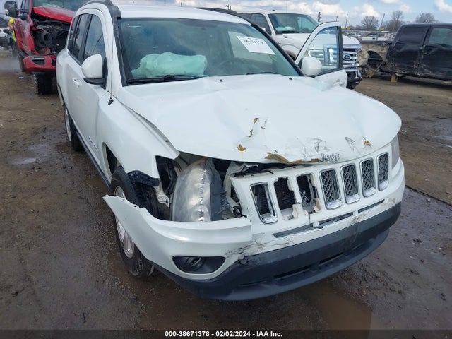 Jeep Compass Latitude 2016 1C4NJCEB1GD651381 Image 6