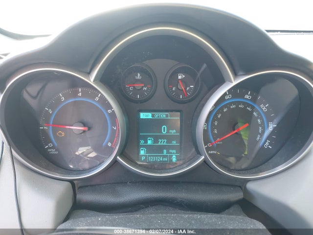Chevrolet Cruze Ls Auto 2015 1G1PA5SG8F7263073 Image 7