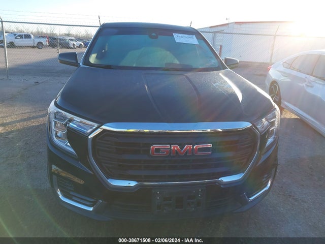 3GKALMEVXNL129157 GMC Terrain Fwd Sle