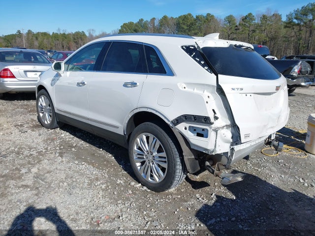 1GYKNCRS2HZ128368 Cadillac Xt5 Premium Luxury