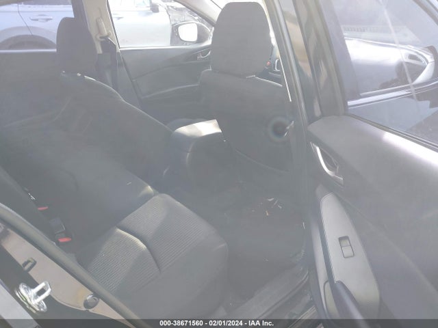 JM1BM1V76F1269812 Mazda Mazda3 I Touring