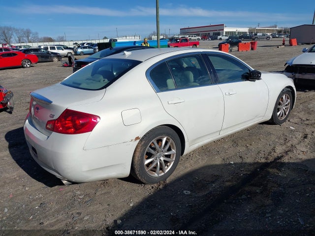 38671590 :رقم المزاد ، JNKCV61E89M010954 vin ، 2009 Infiniti G37 Journey مزاد بيع