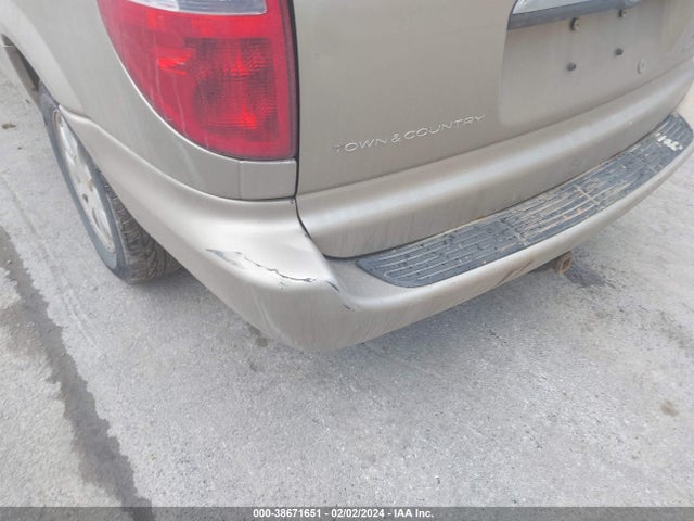 2002 CHRYSLER TOWN & COUNTRY LXI VIN: 2C8GT54L72R573993
