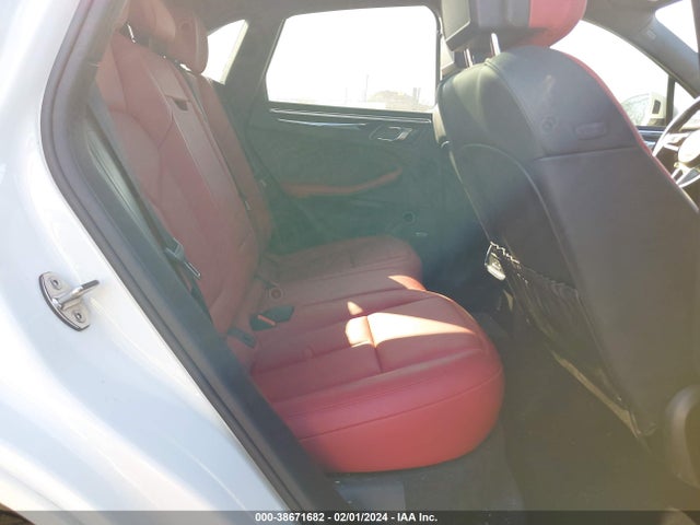 2019 PORSCHE MACAN WP1AB2A50KLB31708 Photo 7