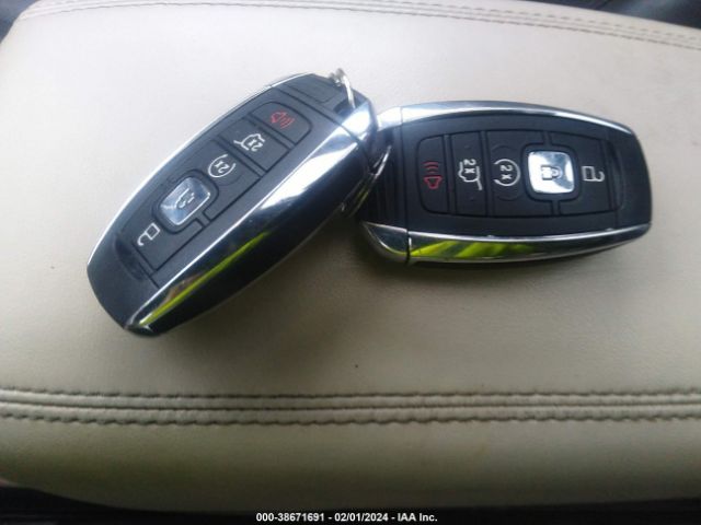 5LMTJ3DH6KUL29575 Lincoln Mkc Reserve