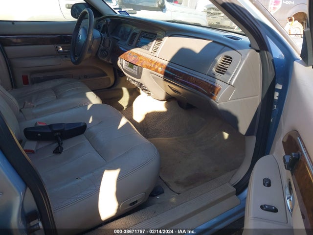2007 MERCURY GRAND MARQUIS LS VIN: 2MEFM75V17X621821