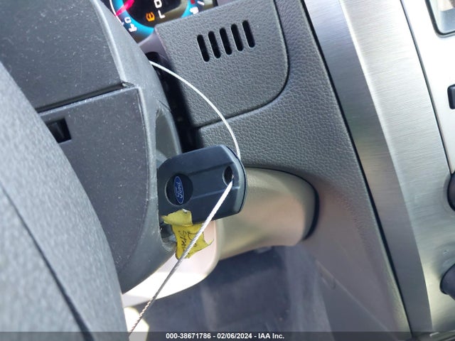 38671786 :رقم المزاد ، 3FAHP0HAXCR233308 vin ، 2012 Ford Fusion Se مزاد بيع