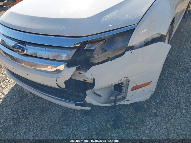 38671786 :رقم المزاد ، 3FAHP0HAXCR233308 vin ، 2012 Ford Fusion Se مزاد بيع
