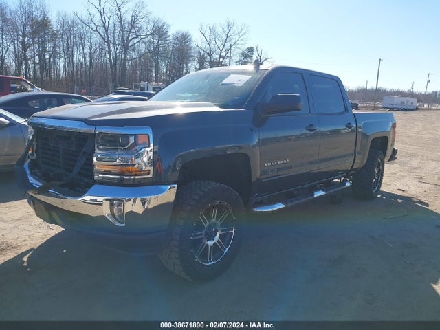 Chevrolet Silverado 1500 1lt 2018 3GCUKREC7JG548903 Image 2